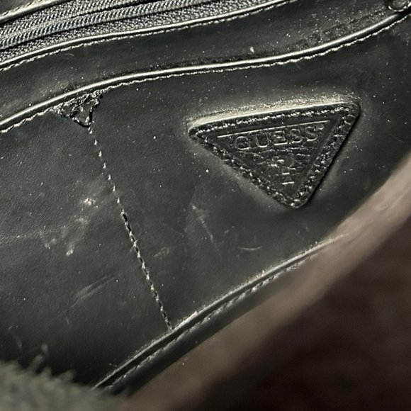 Vintage 90's Guess Leather Crossbody - Picture 6 of 12